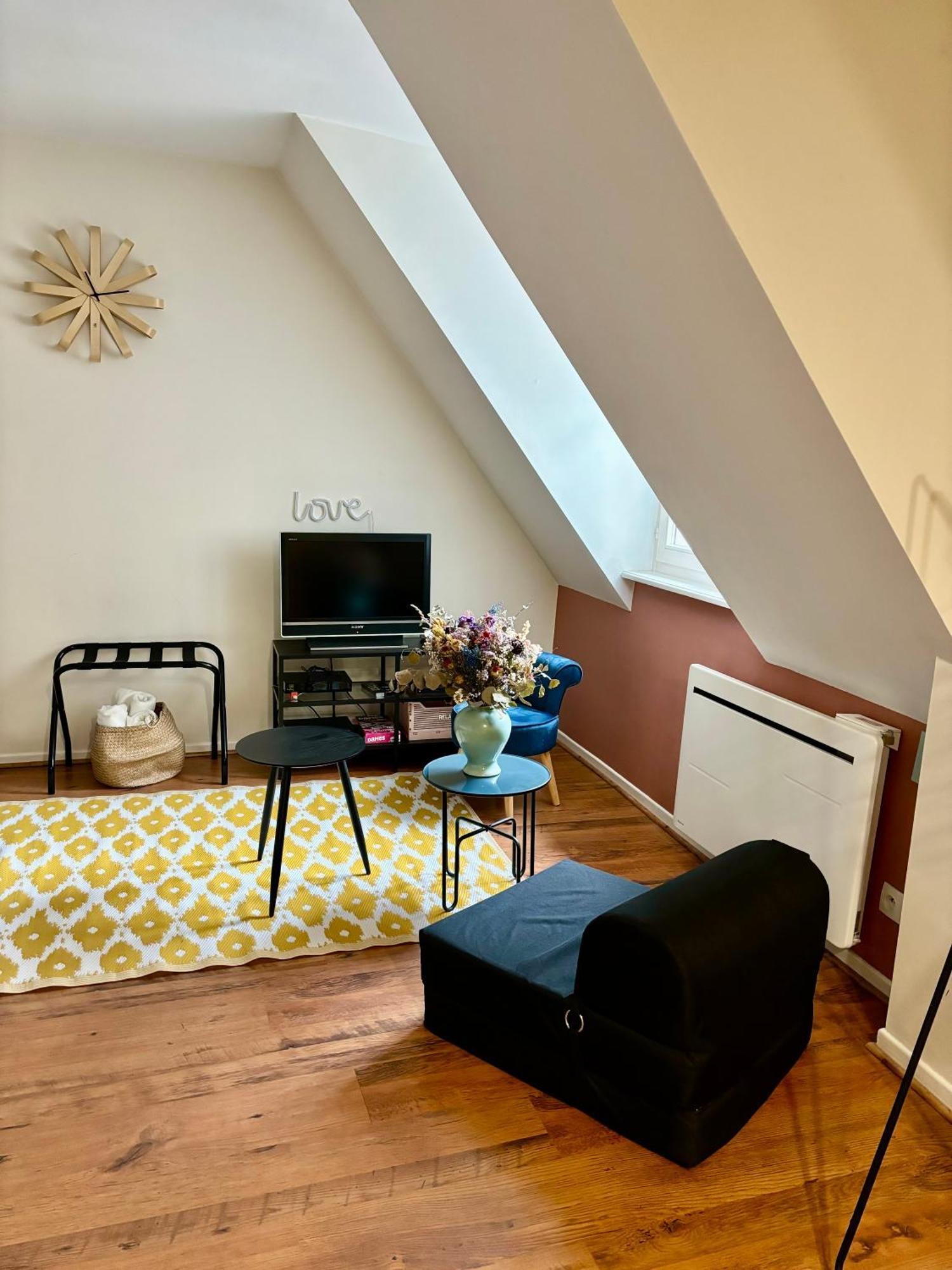 Fleure De Ly / Superb Studio Flat In Old Town Metz Exterior foto