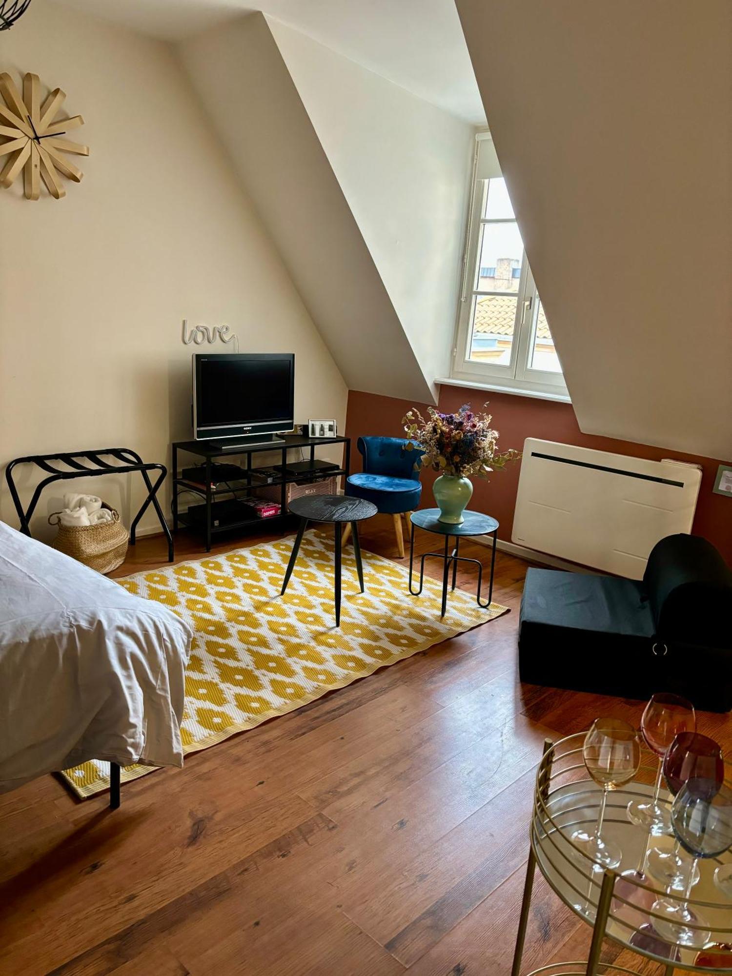 Fleure De Ly / Superb Studio Flat In Old Town Metz Exterior foto